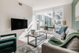 8511 15th Ave NW Seattle, WA 98117 photo 3