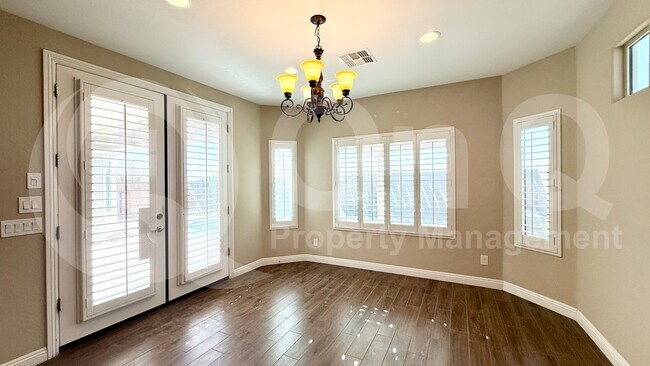 7027 W Springfield Wy Florence, AZ 85132 photo 4