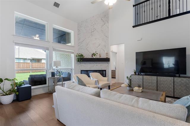 1209 Seurat Ct Little Elm, TX 75068 photo 4