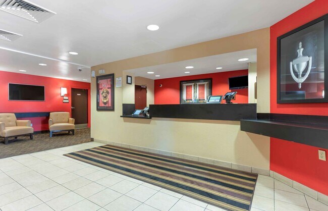 Furnished Studio-Stockton - Tracy photo 5
