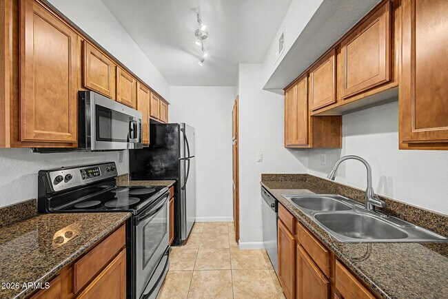 5995 N 78th St Scottsdale, AZ 85250 photo 4