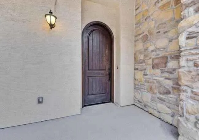 555 Via Amalfi Irving, TX 75039 photo 2