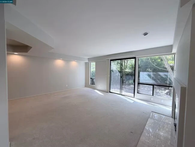 801 Lakemont Pl San Ramon, CA 94582 photo 2