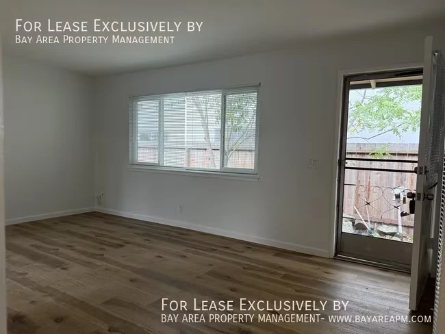 562 Madison Ave Redwood City, CA 94061 photo 2