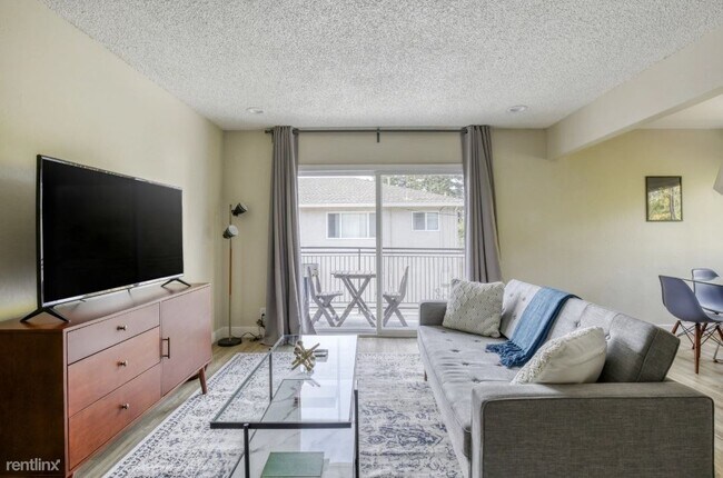 1219 West McKinley Avenue photo 2