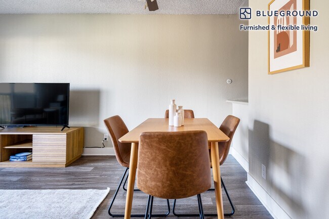 766 Edgewater Blvd Foster City, CA 94404 photo 5