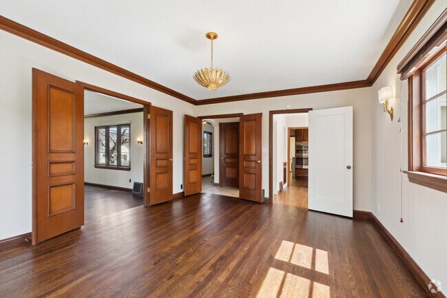2801 Hillside Drive, Burlingame, CA 94010 photo 2