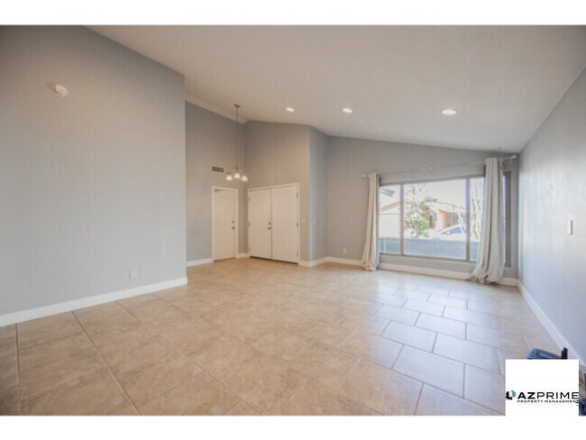 2229 N 87th Way Scottsdale, AZ 85257 photo 4