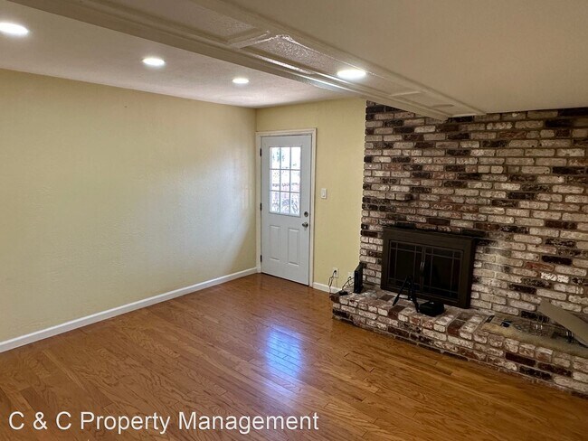 2885 Garden Avenue, San Jose, CA 95111 photo 2