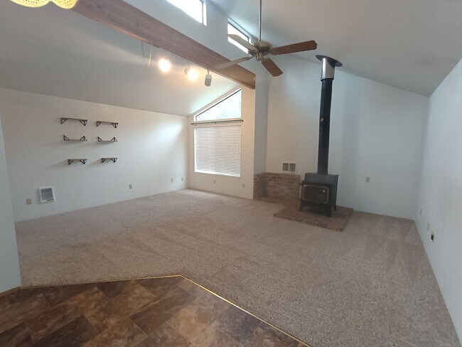 2211-2213 SE Sedgwick Rd Port Orchard, WA 98366 photo 5