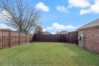10603 Ambergate Ln Frisco, TX 75035 photo 2