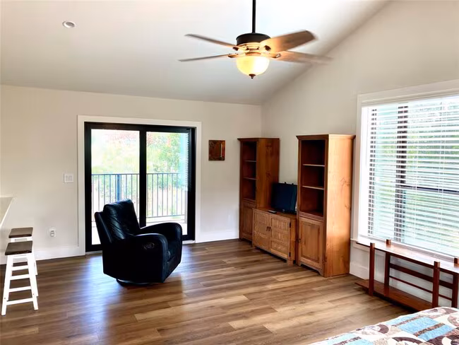 1425 Cr 414, Spicewood, TX 78669 photo 4