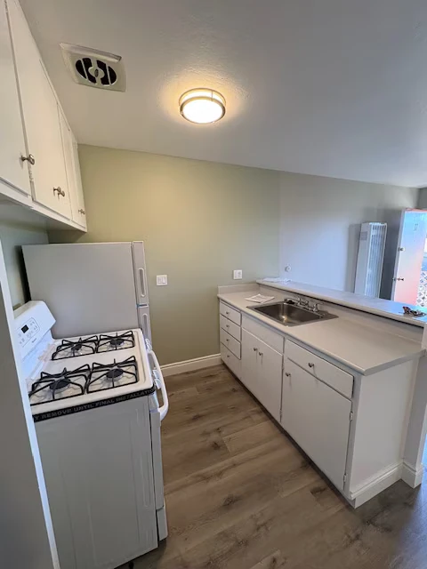 5412 Claremont Ave Oakland, CA 94618 photo 5
