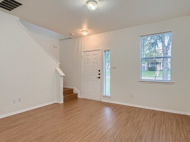 13913 Harris Ridge Blvd Pflugerville, TX 78660 photo 5