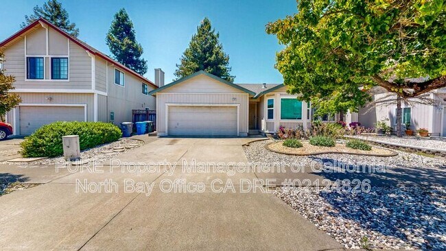 1107 Navarro St Santa Rosa, CA 95401 photo 4