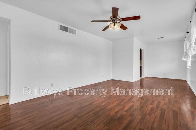 1519 W 5th Pl Mesa, AZ 85201 photo 5