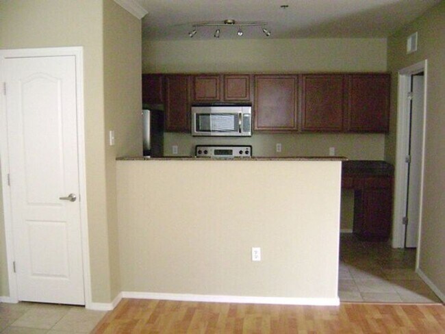 2134 E Broadway Rd Tempe, AZ 85282 photo 4