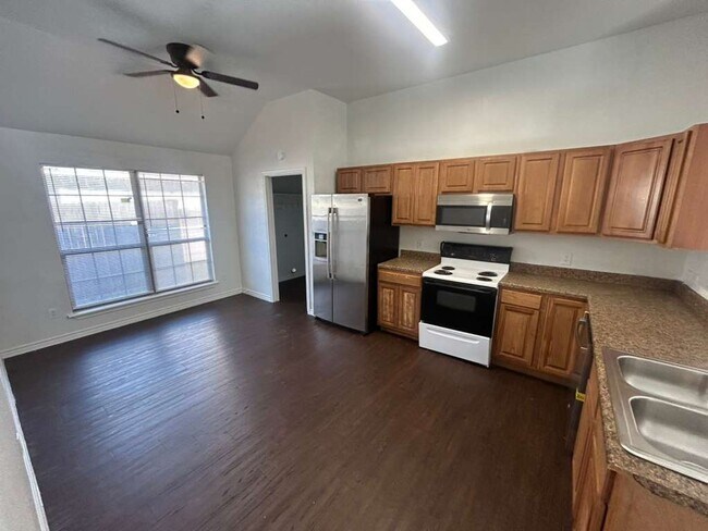 2805 Spanish Bay Lane, Dallas, TX 75253 photo 3