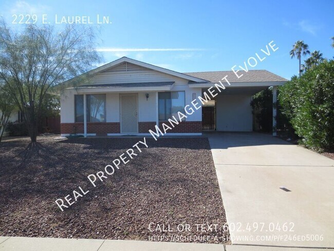 2229 E Laurel Ln Phoenix, AZ 85028 photo 2
