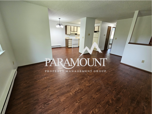 575 6th St NW Fox Island, WA 98333 photo 4