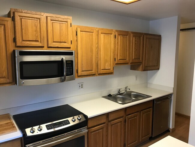 2560 Walnut Blvd Walnut Creek, CA 94596 photo 2