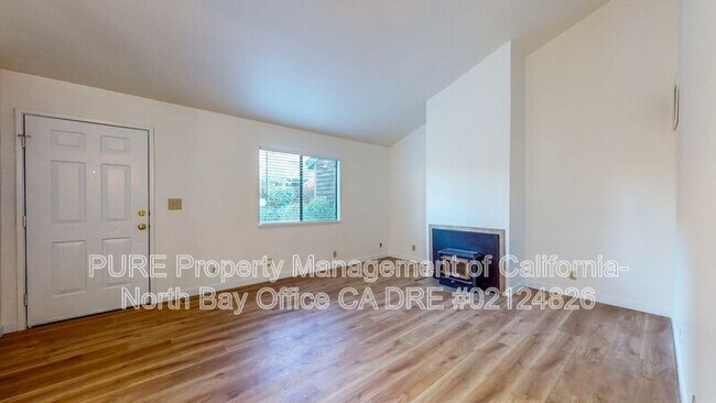 34 Pine Tree Cir Cotati, CA 94931 photo 5
