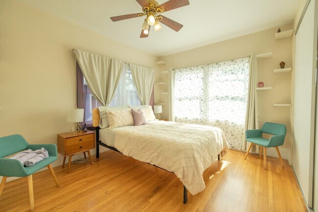 3148 College Ave Berkeley, CA 94705 photo 4