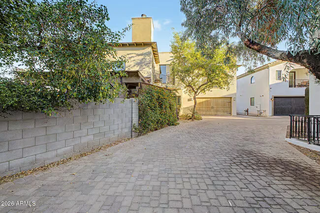 304 S Wilson St Tempe, AZ 85281 photo 4