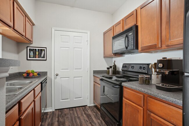 Bridgewood Ranch photo 4