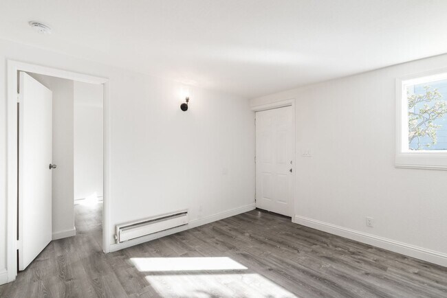 2120 Lincoln Ave Alameda, CA 94501 photo 5