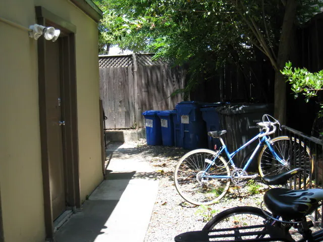 2813 Shattuck Avenue, Berkeley, CA 94705 photo 5
