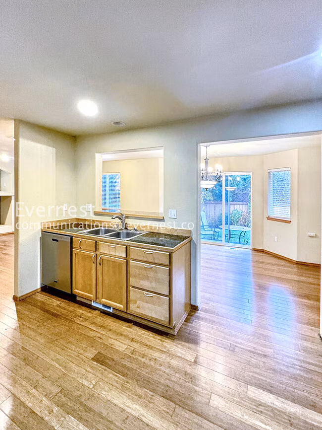 11827 2nd Street Southeast, Lake Stevens, WA 98258 photo 5