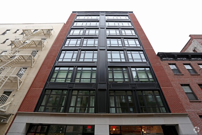 199 Mott St New York, NY 10012 photo 4