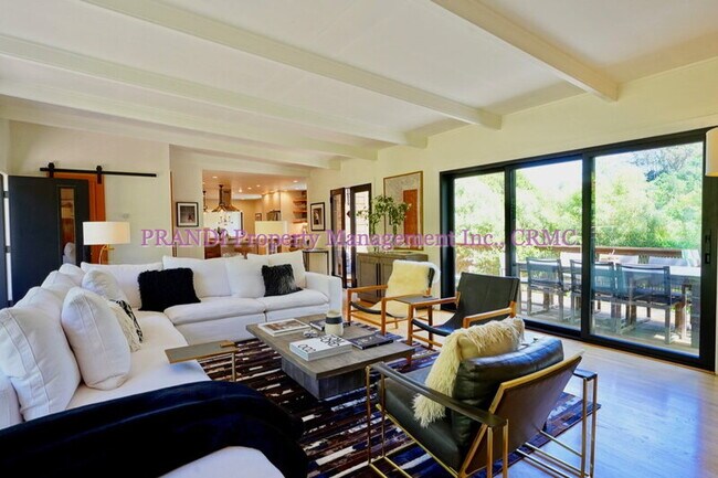 22 Madrone Ct Fairfax, CA 94930 photo 2