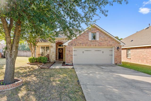 2844 Lacompte Drive, Dallas, TX 75227 photo 2