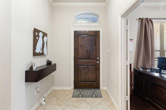 2844 Lacompte Drive, Dallas, TX 75227 photo 5