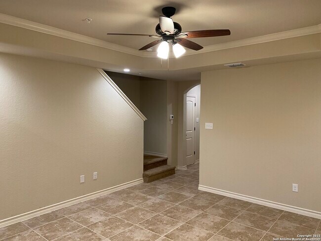 6326 Luglio Ln San Antonio, TX 78233 photo 5