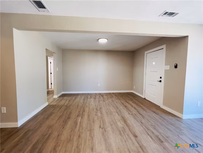 105 Nauert St Copperas Cove, TX 76522 photo 3