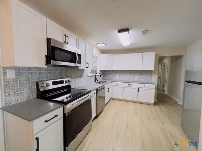 105 Nauert St Copperas Cove, TX 76522 photo 5