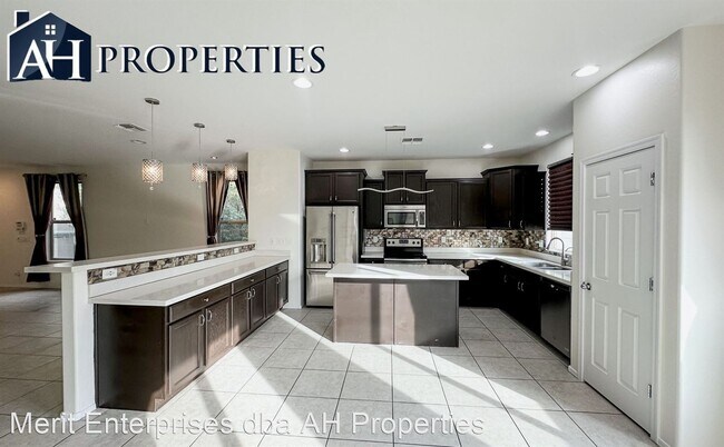 2133 E Aire Libre Ave Phoenix, AZ 85022 photo 5