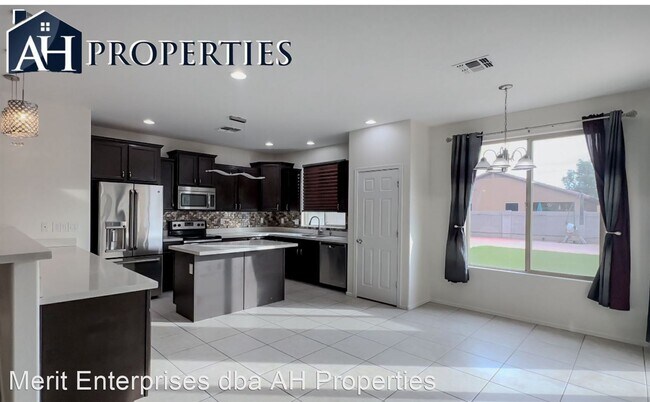 2133 E Aire Libre Ave Phoenix, AZ 85022 photo 4