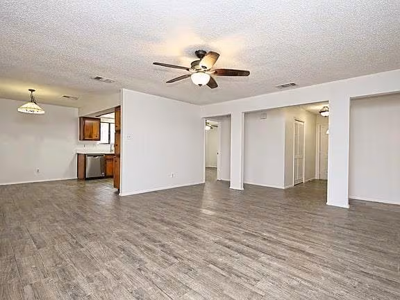 10406 Macmora Rd photo 3