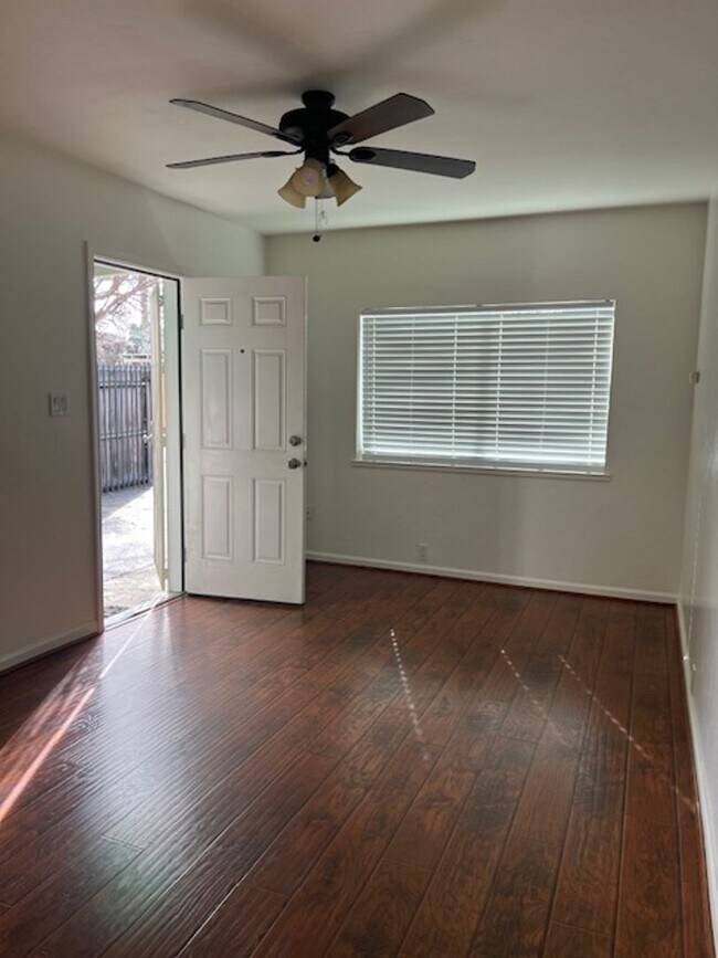 938 South 7th Street, San Jose, CA 95112 photo 4