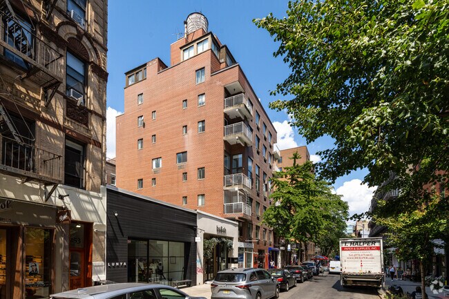 259 Elizabeth St New York, NY 10012 photo 5