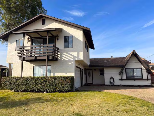 4054, San Diego, CA 92111 photo 2