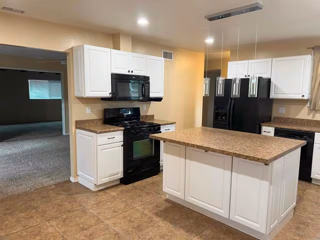 4054, San Diego, CA 92111 photo 5