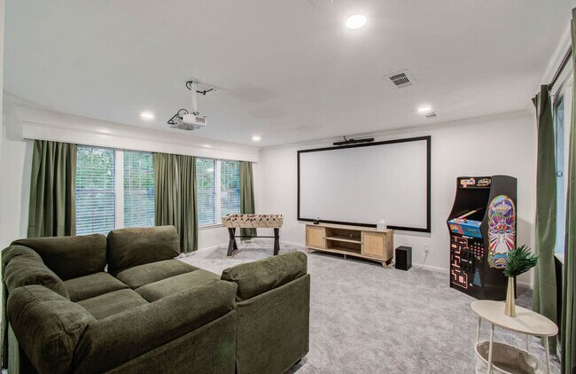 5135 Westerham Pl photo 4