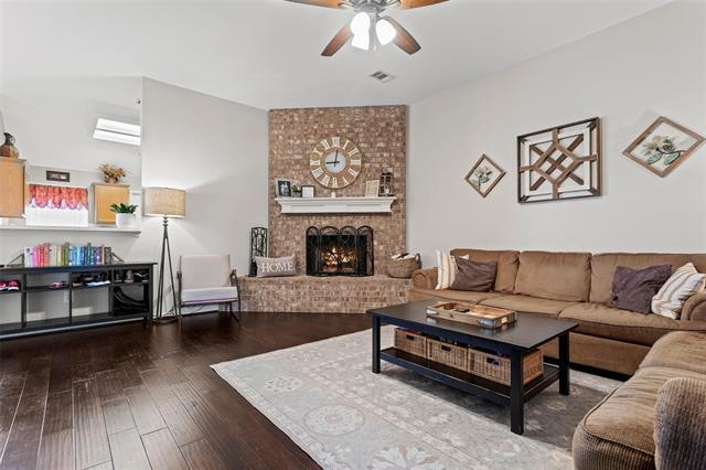 706 Gateway Bend Wylie, TX 75098 photo 3