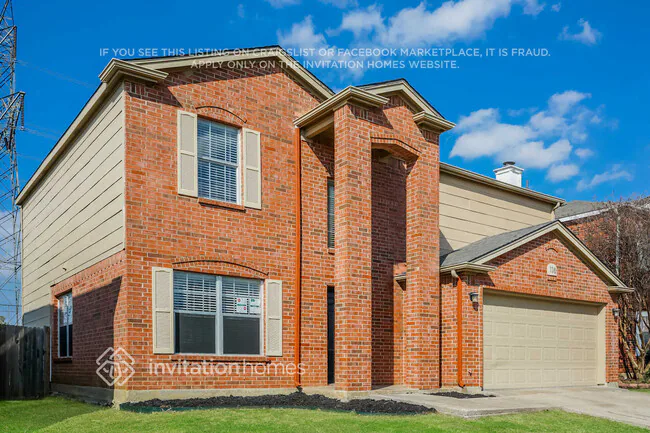 115 Amber Ridge Drive, Arlington, TX 76002 photo 2