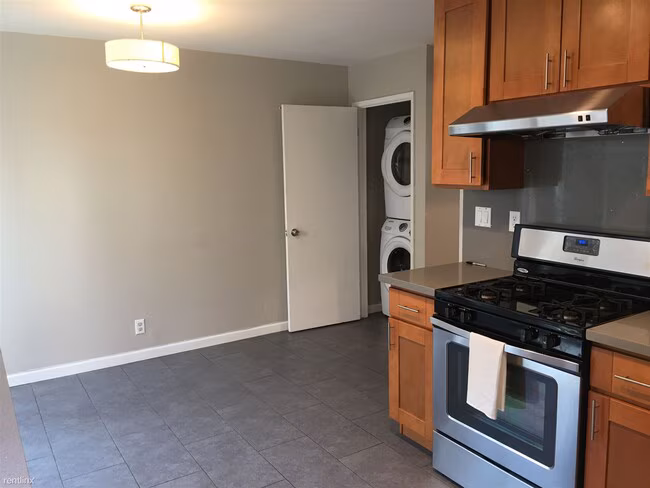 1229 W McKinley Ave Sunnyvale, CA 94086 photo 5